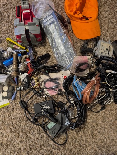 Junk box lot look lots - box, of
